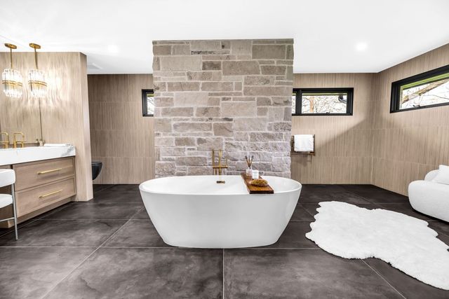 65 S Shores Drive, Decatur, IL 62521