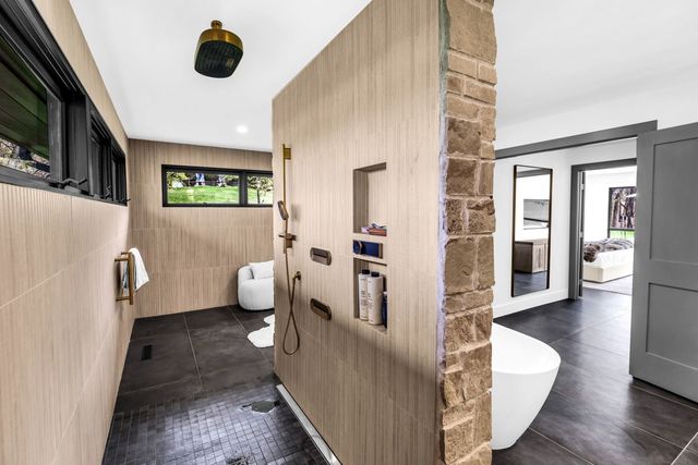 65 S Shores Drive, Decatur, IL 62521