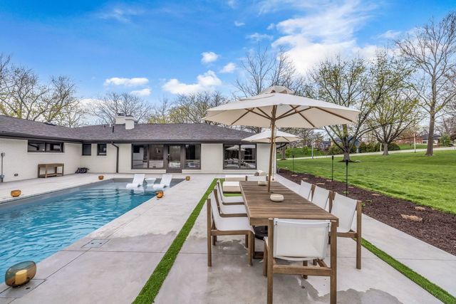 65 S Shores Drive, Decatur, IL 62521