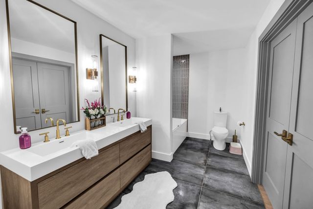 65 S Shores Drive, Decatur, IL 62521