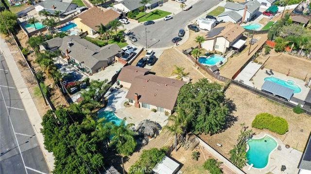 115 Shirley Court, Colton, CA 92324