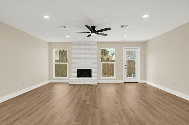 3203 Falling Brook Drive, Houston, TX 77345