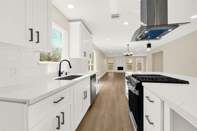 3203 Falling Brook Drive, Houston, TX 77345