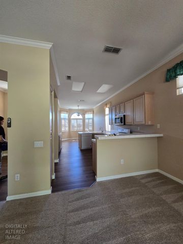 7617 School House Ln, Roseville, CA 95747