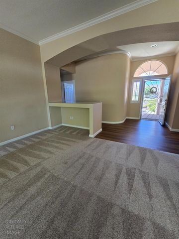 7617 School House Ln, Roseville, CA 95747