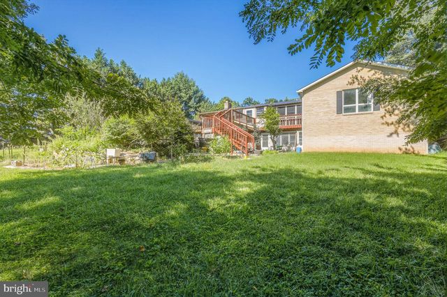 7601 SAN DI GAN DR, Frederick, MD 21702