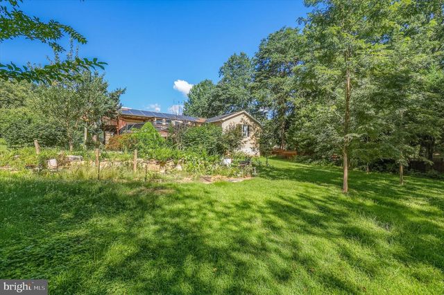 7601 SAN DI GAN DR, Frederick, MD 21702