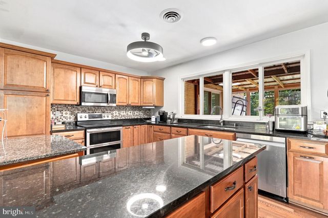 7601 SAN DI GAN DR, Frederick, MD 21702
