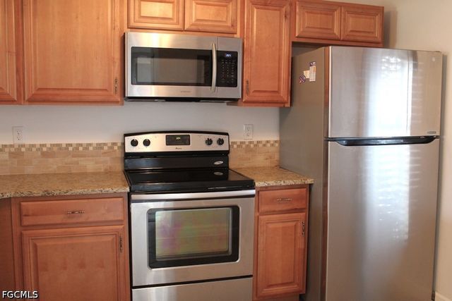 5409 Peppertree DR 7, Fort Myers, FL 33908