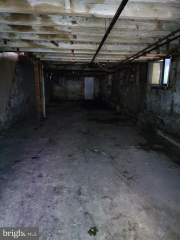 123 W MANHEIM ST, Philadelphia, PA 19144