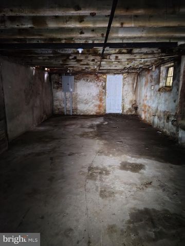 123 W MANHEIM ST, Philadelphia, PA 19144