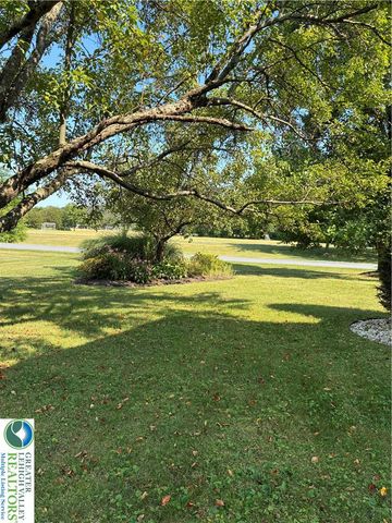 3843 Eagle Road, Washington Twp, PA 18080