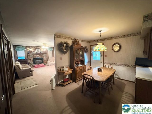 3843 Eagle Road, Washington Twp, PA 18080