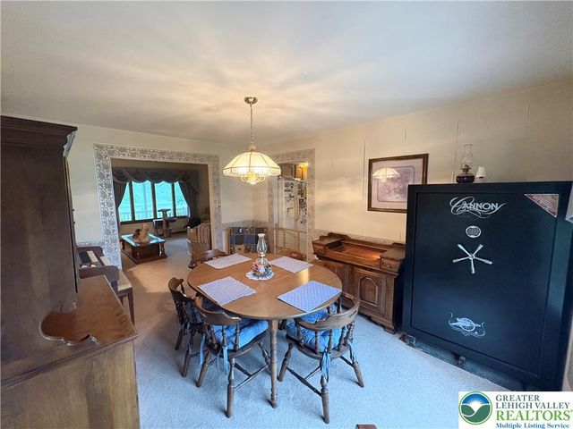 3843 Eagle Road, Washington Twp, PA 18080