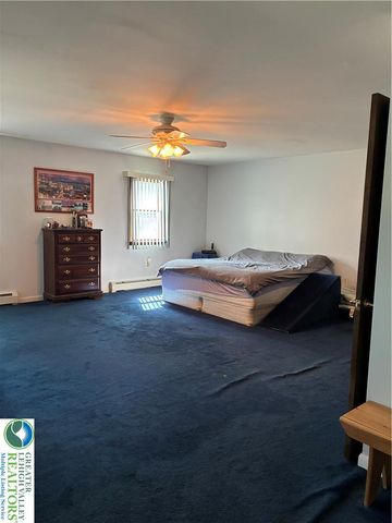 3843 Eagle Road, Washington Twp, PA 18080