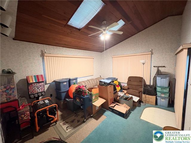 3843 Eagle Road, Washington Twp, PA 18080