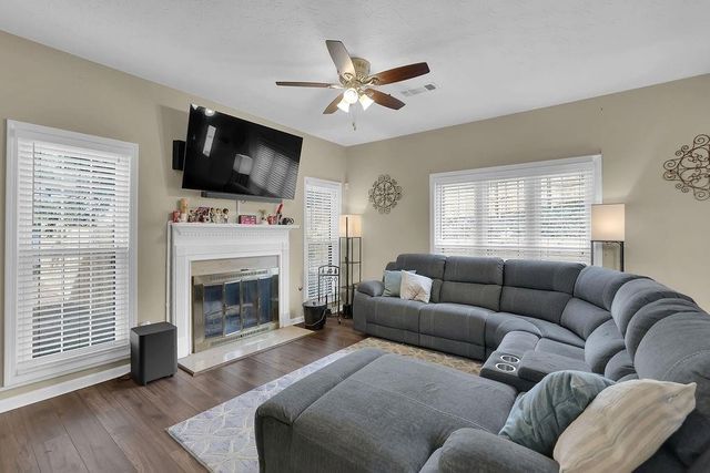 5635 Stephens Mill Drive, Sugar Hill, GA 30518