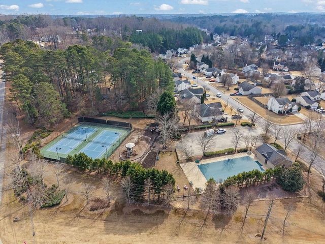 5635 Stephens Mill Drive, Sugar Hill, GA 30518