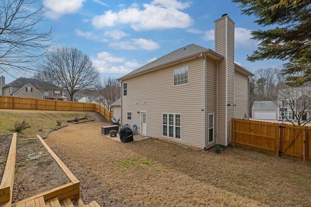 5635 Stephens Mill Drive, Sugar Hill, GA 30518