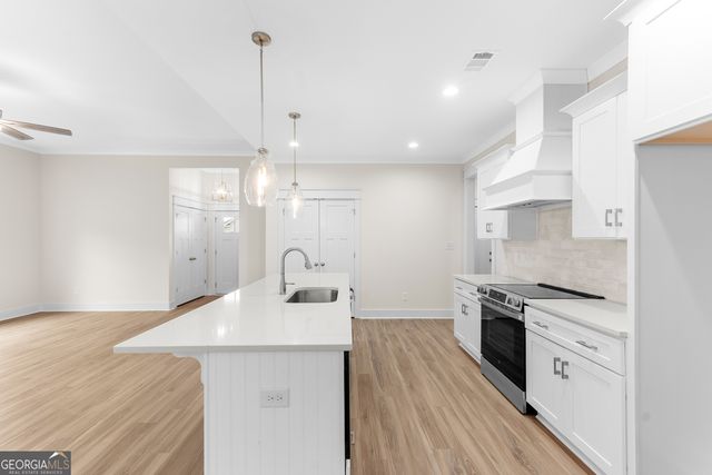 608 Bristleleaf Path, Kathleen, GA 31047