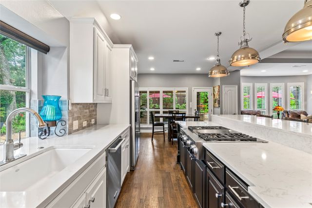 1909 Whitehall Drive, Corinth, TX 76210