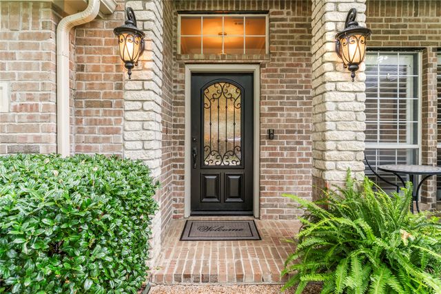 1909 Whitehall Drive, Corinth, TX 76210
