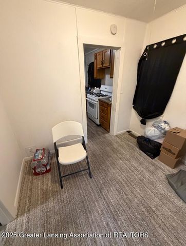 1019 Dakin Street, Lansing, MI 48912