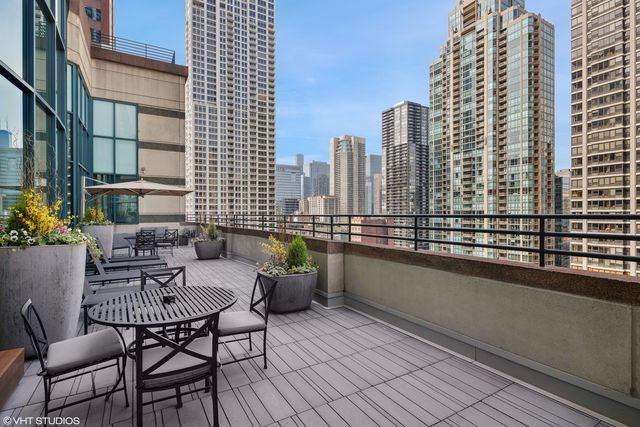 100 E Huron Street 2903, Chicago, IL 60611