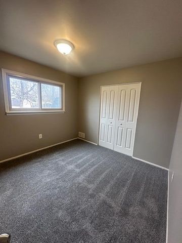 27051 Joan Street, Taylor, MI 48180