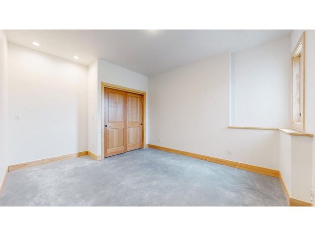 1440 Hummingbird Dr, Estes Park, CO 80517