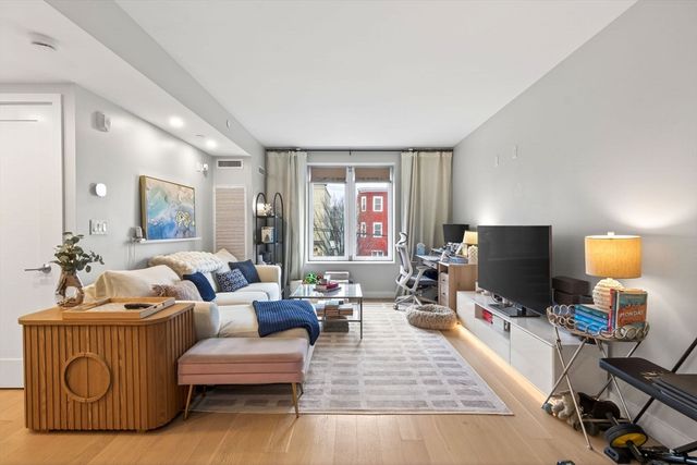 932 Broadway Street 212, Chelsea, MA 02150