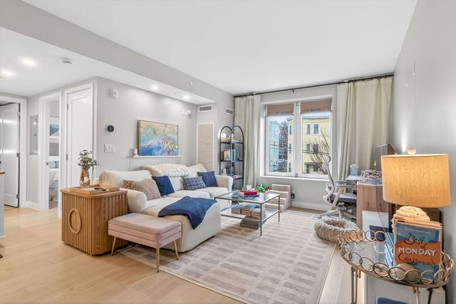 932 Broadway Street 212, Chelsea, MA 02150