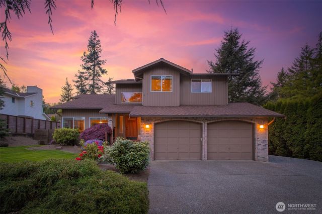 3703 98th Street SE, Everett, WA 98208