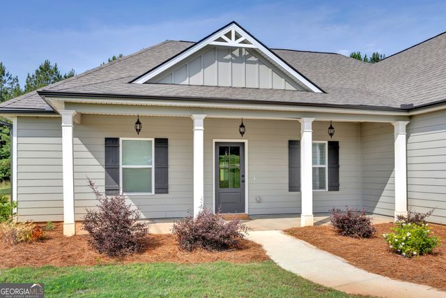 112 Hunters Chase Court, Eatonton, GA 31024