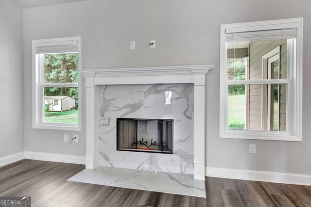 112 Hunters Chase Court, Eatonton, GA 31024