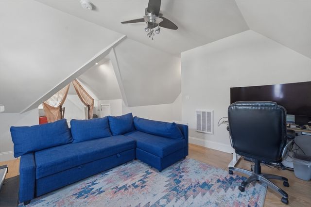 57 Wyoming 2, Malden, MA 02148