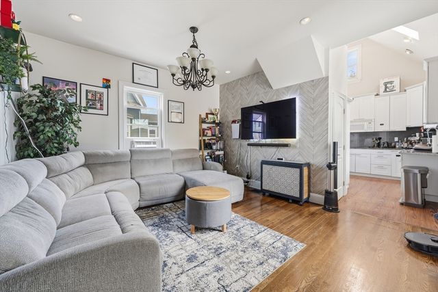 57 Wyoming 2, Malden, MA 02148