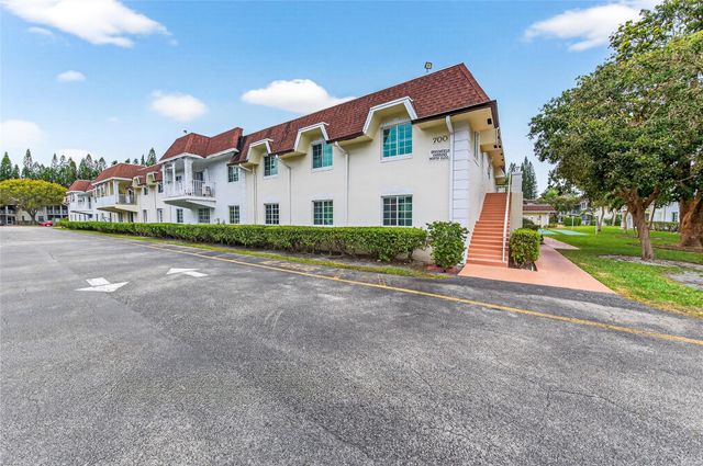 700 SE 2nd Avenue 318, Deerfield Beach, FL 33441