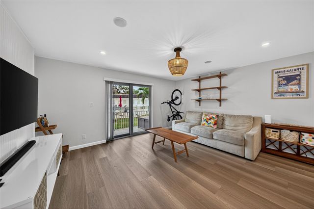 700 SE 2nd Avenue 318, Deerfield Beach, FL 33441