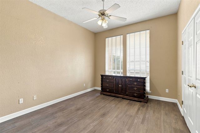 9014 Woodlawn Drive, Granbury, TX 76049