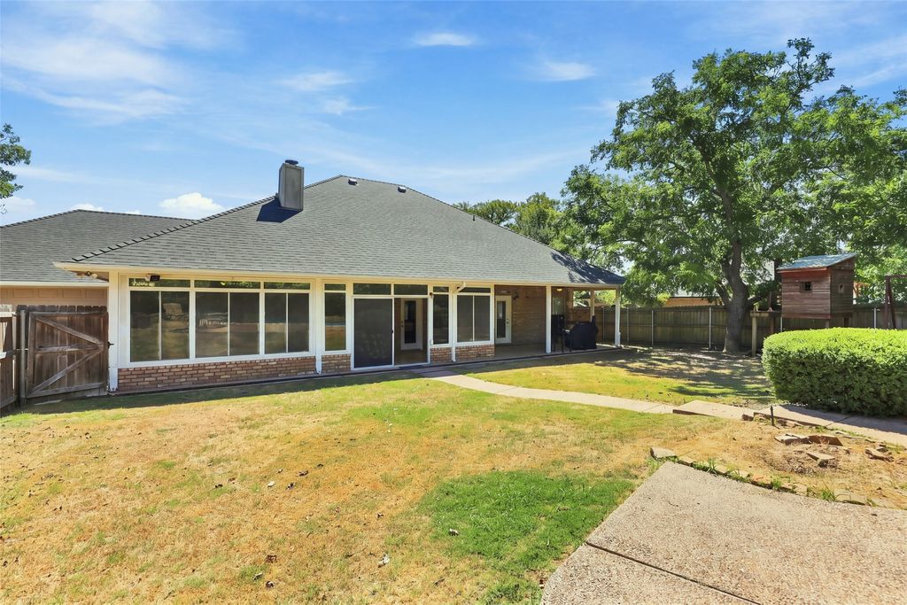 9014 Woodlawn Drive, Granbury, TX 76049 — photo 5