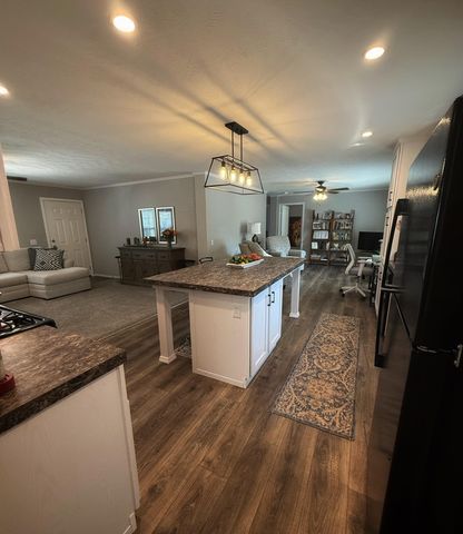 1187 Ironstone Drive, Mount Pleasant, MI 48858