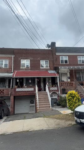 8804 209th Street, Queens Village, NY 11427