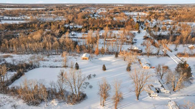 69455 Hicks Road, Armada Twp, MI 48005