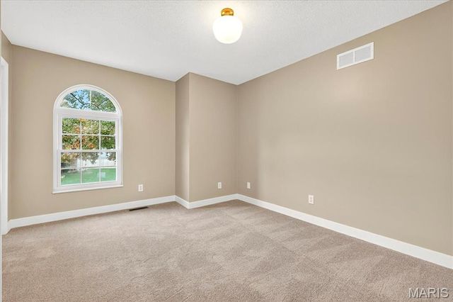 607 Shamrock Drive, O'fallon, IL 62269