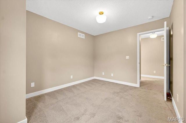 607 Shamrock Drive, O'fallon, IL 62269