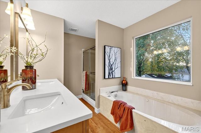 607 Shamrock Drive, O'fallon, IL 62269