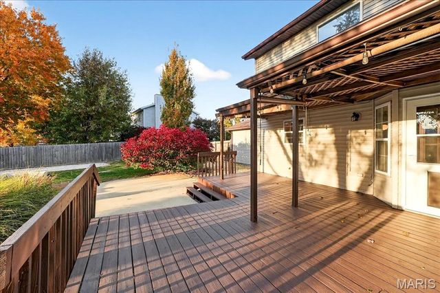 607 Shamrock Drive, O'fallon, IL 62269