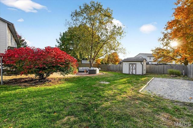 607 Shamrock Drive, O'fallon, IL 62269