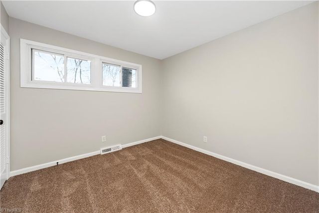 1806 Heilwood Drive, Greensboro, NC 27407
